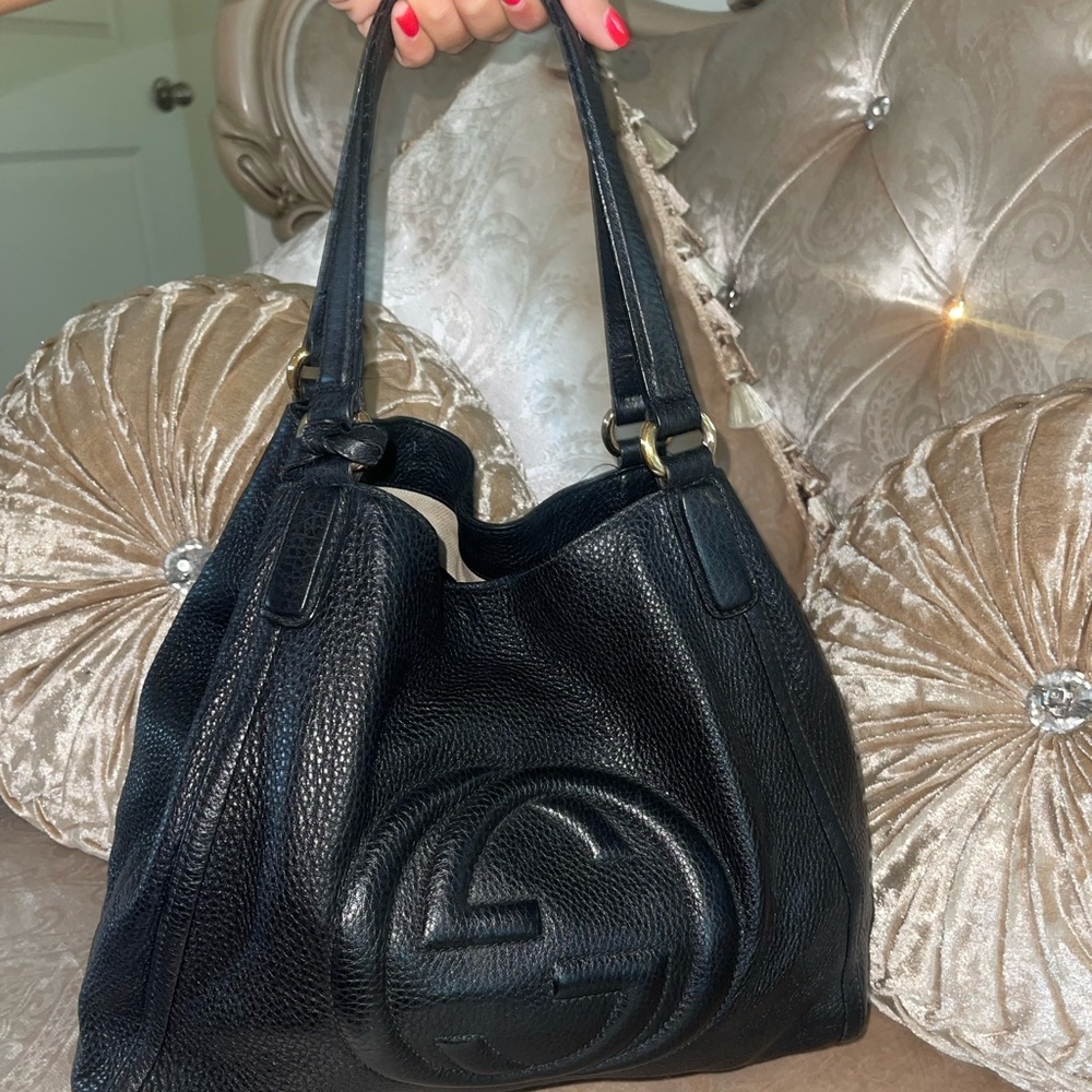 Black Gucci tote bag with gold hardware - Picture 1 of 15